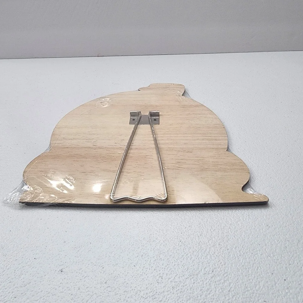 The Unbranded Brand small painted